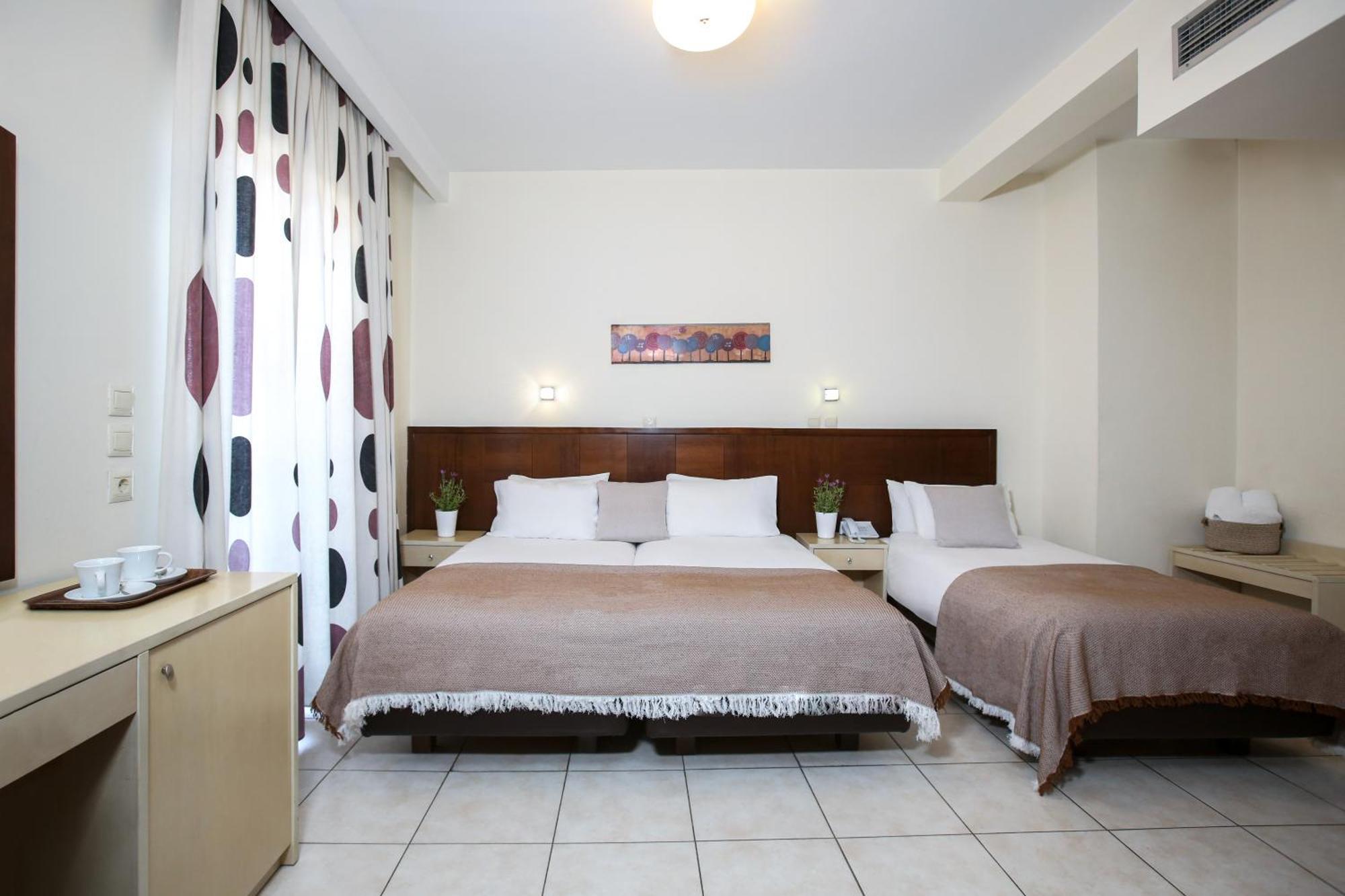 Hotel Astron Kardítsa Екстериор снимка